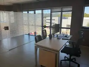 Nave industrial de alquiler en Carral con Calefacción y Alarma