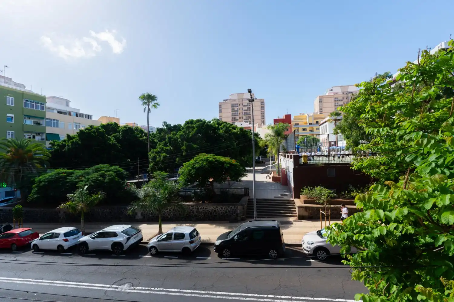Vista exterior de Apartamento en venta en Santa Cruz de Tenerife con Terraza, Trastero y Amueblado