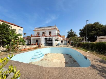 Swimming pool of House or chalet for sale in Vilanova i la Geltrú  with Private garden, Terrace and Storage room