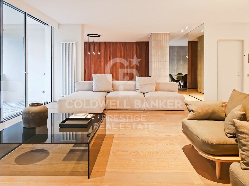 Living room of Flat for sale in  Barcelona Capital