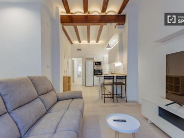 Appartamento con balcone in affitto a L'Eixample