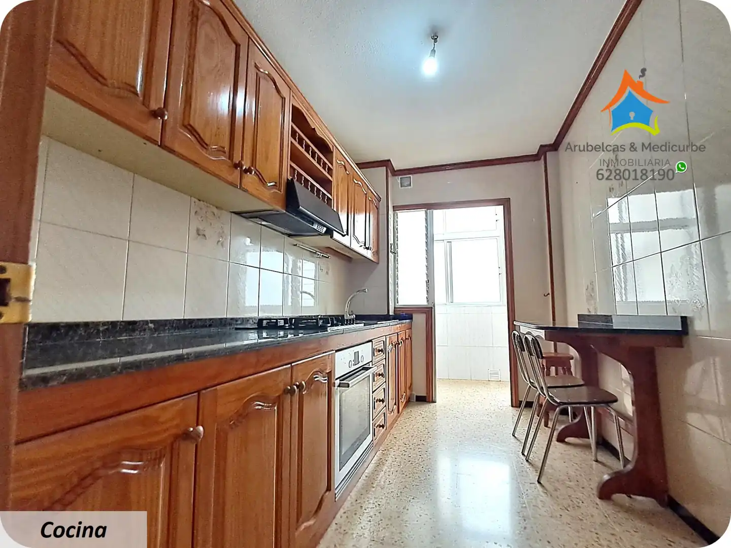 Cocina de Piso en venta en Las Palmas de Gran Canaria con Amueblado, Horno y Balcón