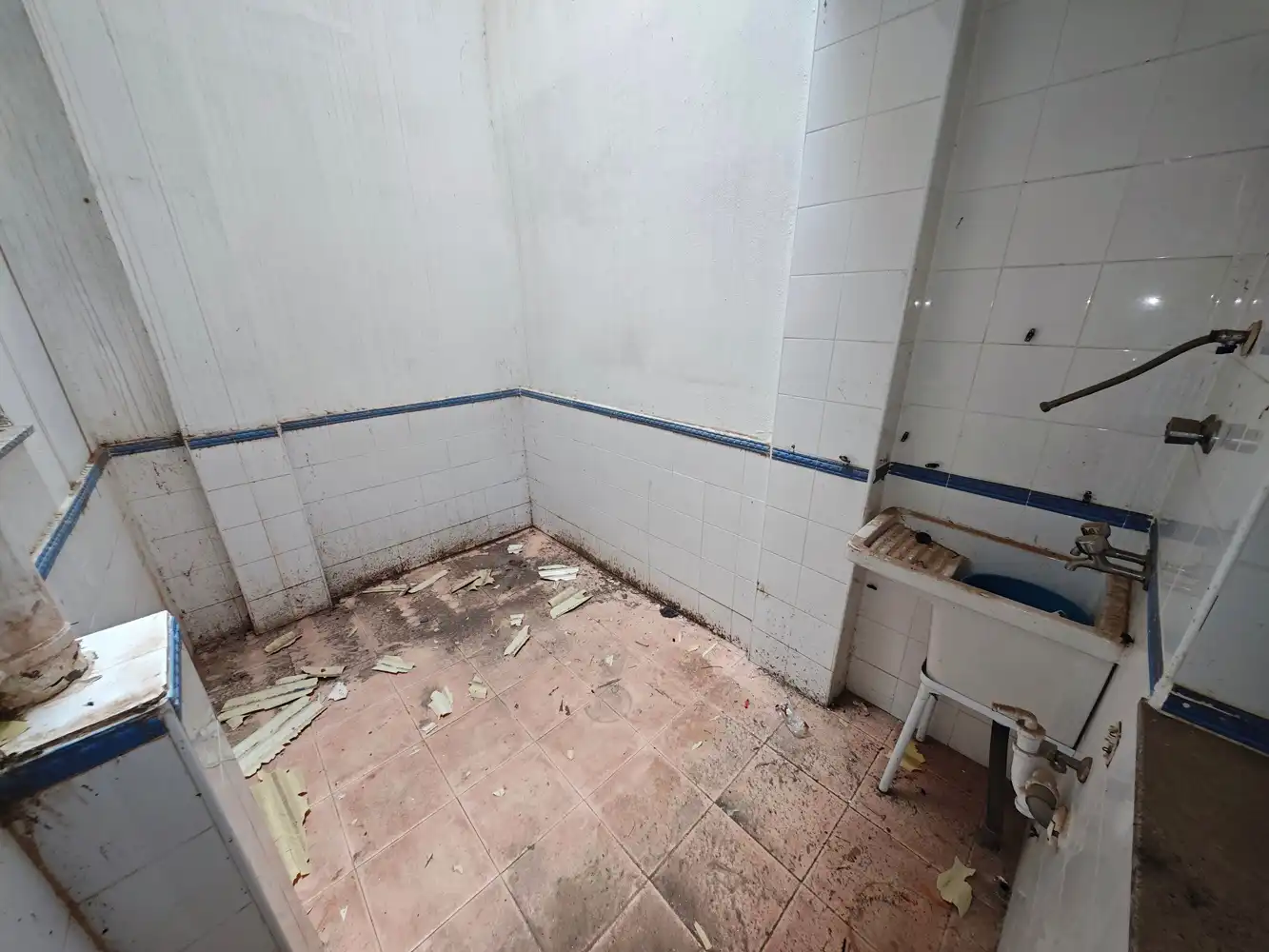 Baño de Casa adosada en venta en Granja de Rocamora con Terraza y Trastero