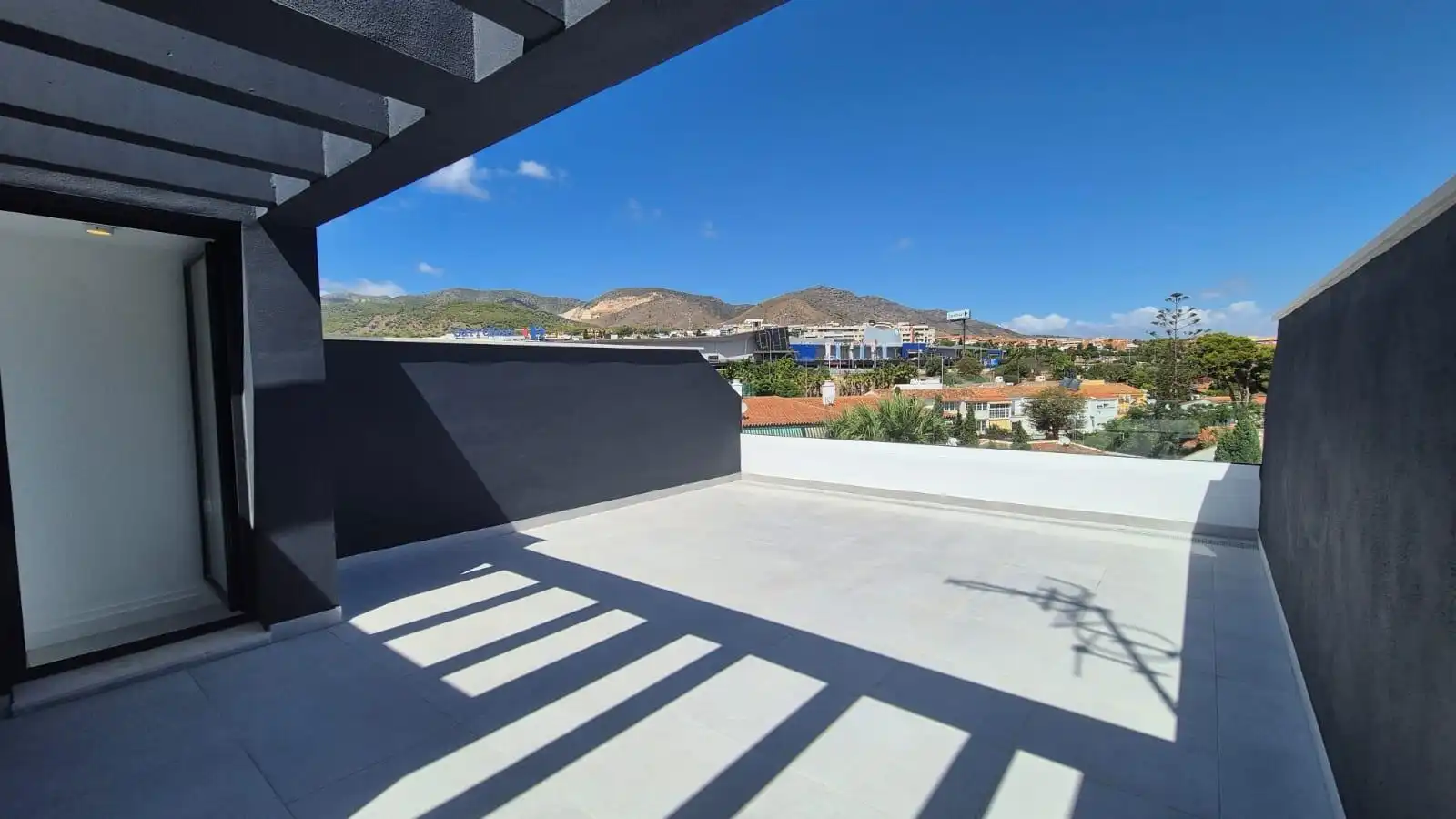 Apartment with pool for sale in Calle de la Cornisa, imagen 24