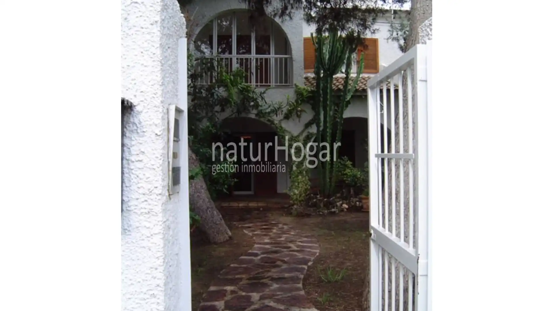 Garden of Single-family semi-detached for sale in Paterna  with Terrace and Community pool