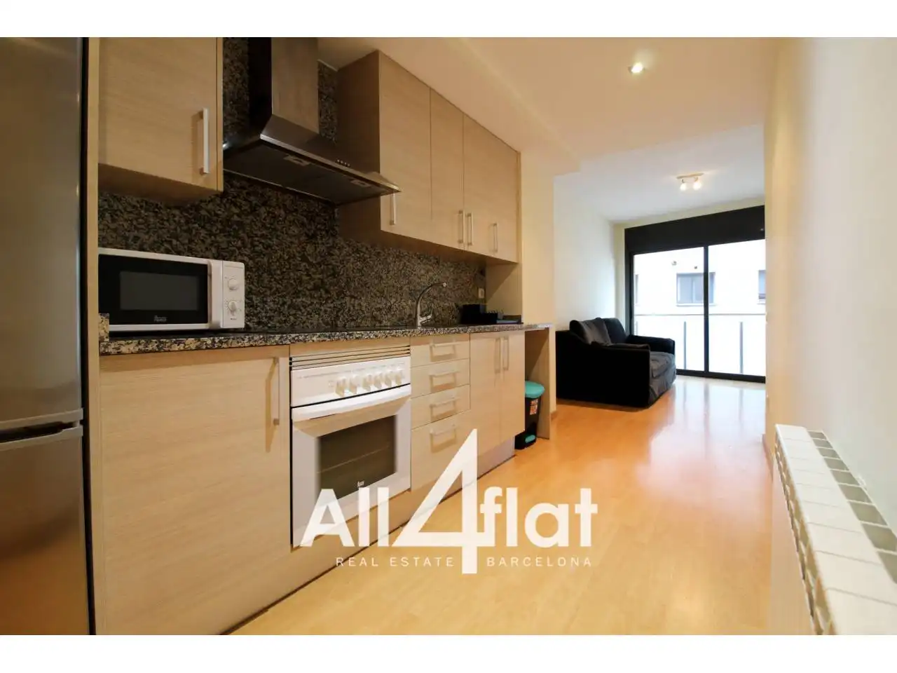 Cocina de Piso de alquiler en Barcelona con Parquet, Terraza y Amueblado