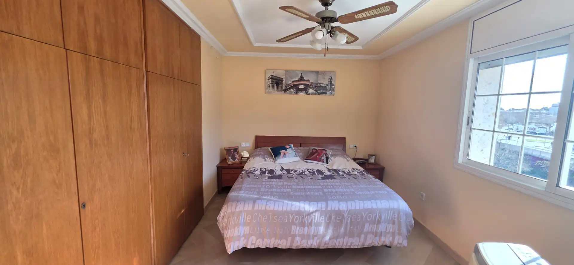Habitación de Casa o chalet en venta en Terrassa con Aire acondicionado, Terraza y Balcón