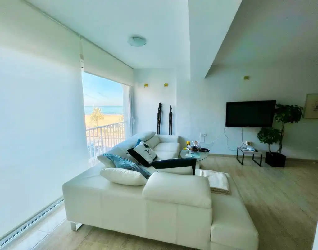 Apartament amb terrassa de lloguer a Passeig Marítim de Neptú, imagen 12