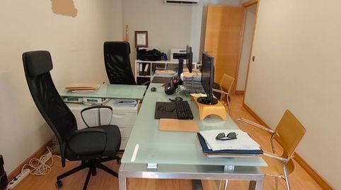 Foto 2 de Oficina de alquiler en Calle Alonso de Bazán, 8, Playa Bajadilla - Puertos, Marbella