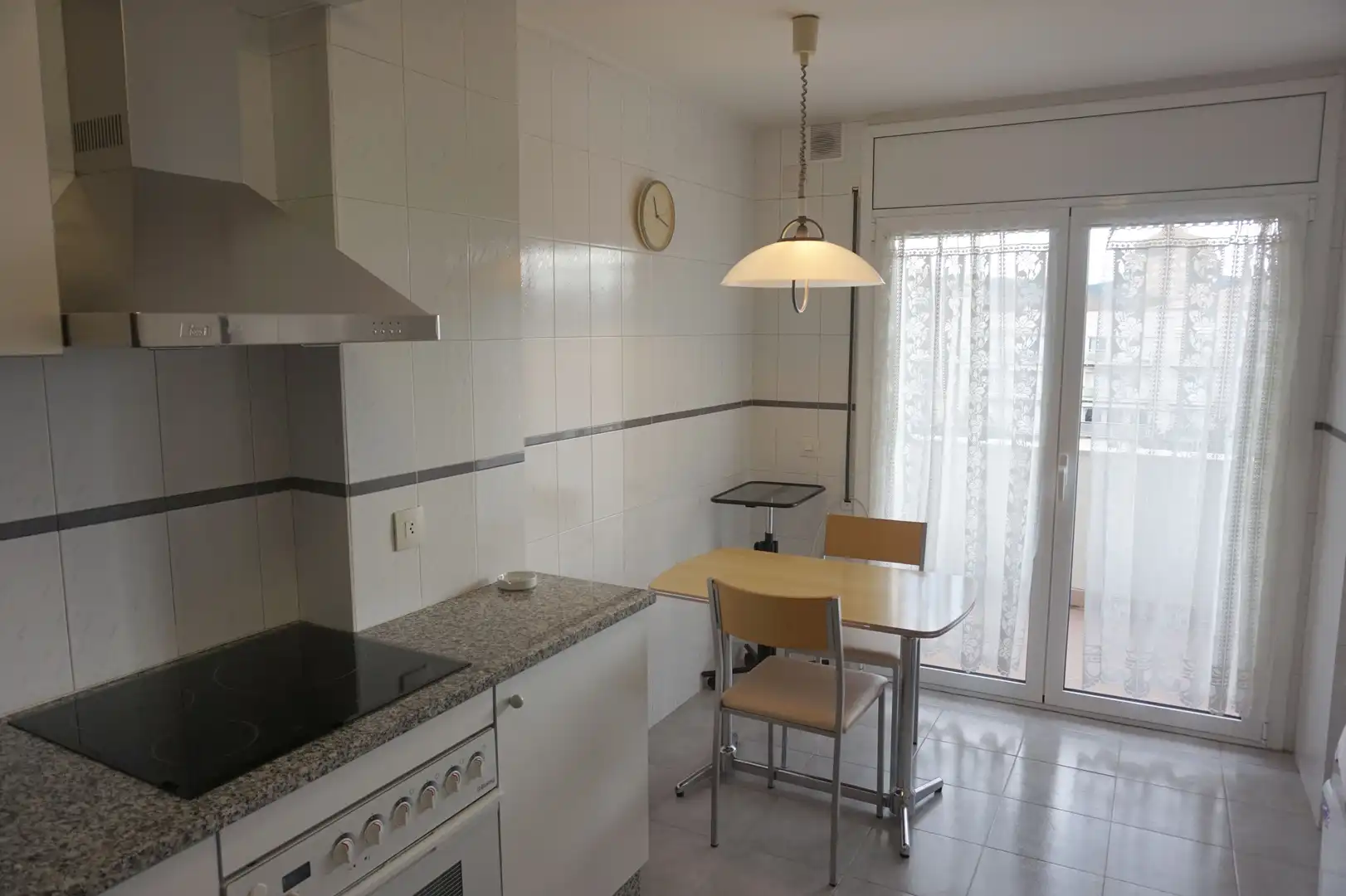 Wohnung zur Miete in Sant Narcís