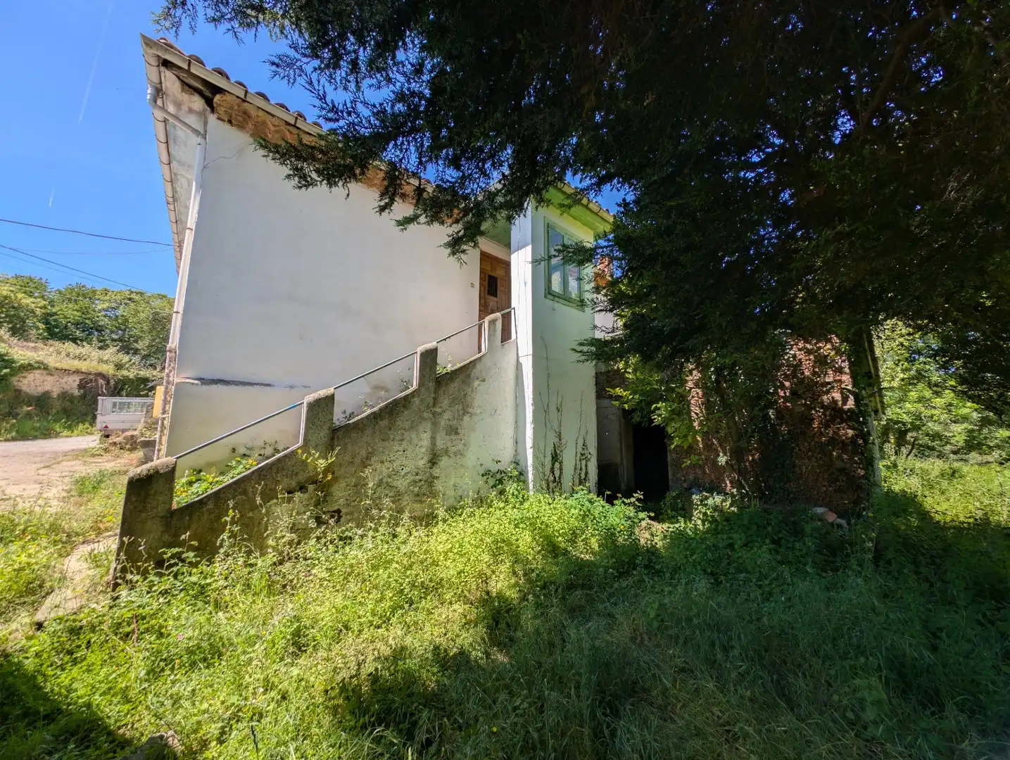 Vista exterior de Casa o chalet en venta en Salas con Jardín privado, Terraza y Trastero