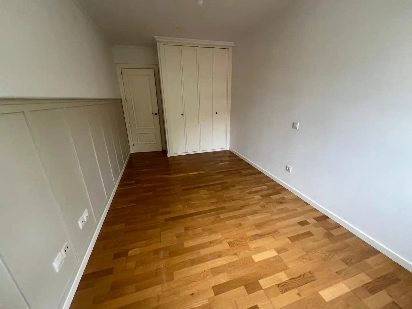 Habitación de Piso en venta en  Logroño con Calefacción, Parquet y Terraza