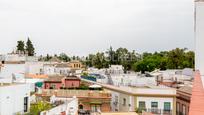 Vista exterior de Apartament en venda en  Sevilla Capital amb Aire condicionat, Calefacció i Traster