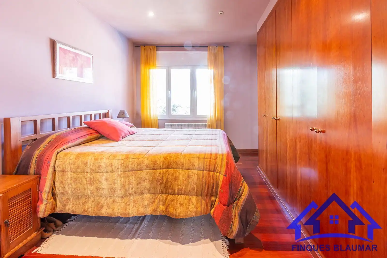 Dormitori de Casa o xalet en venda en Arenys de Mar amb Calefacció, Jardí privat i Terrassa