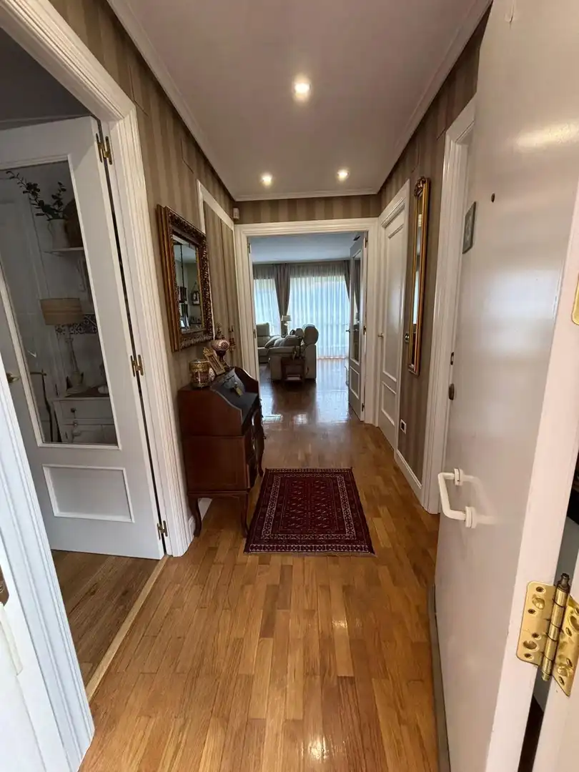Ático en venta en Villamediana de Iregua con Jardín privado, Parquet y Piscina