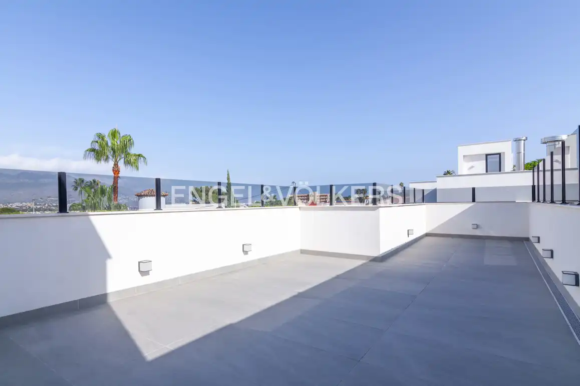 Terrace of Houses for sale in L'Alfàs del Pi  with Air Conditioner, Private garden and Swimming Pool