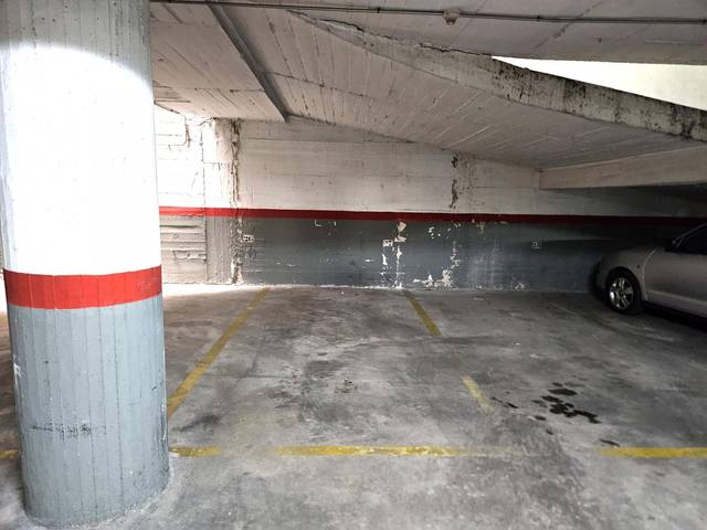 Garaje en Venta en del Cardenal Vives i Tutó en Sarrià