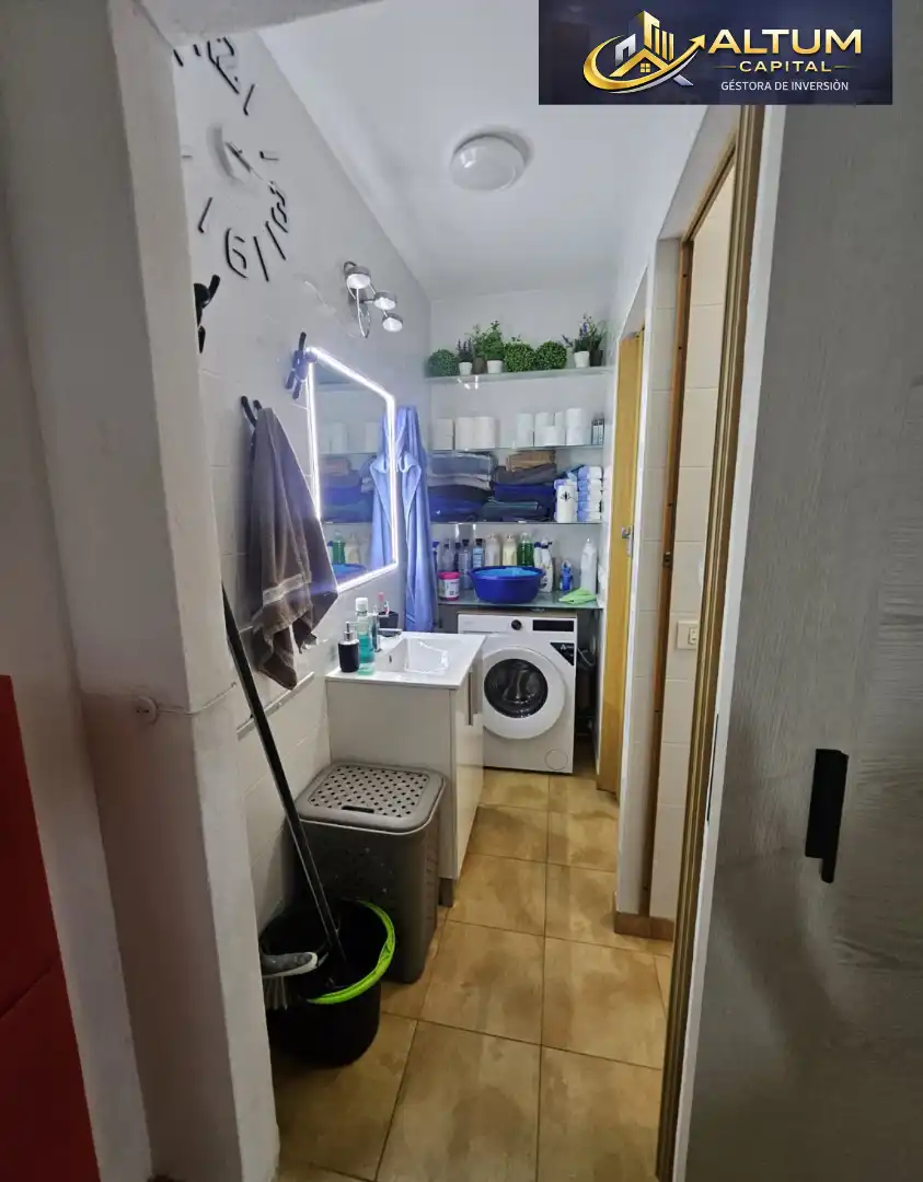 Küche von Wohnung zum Verkauf in Arona mit Möbliert, Ofen und Waschmaschine