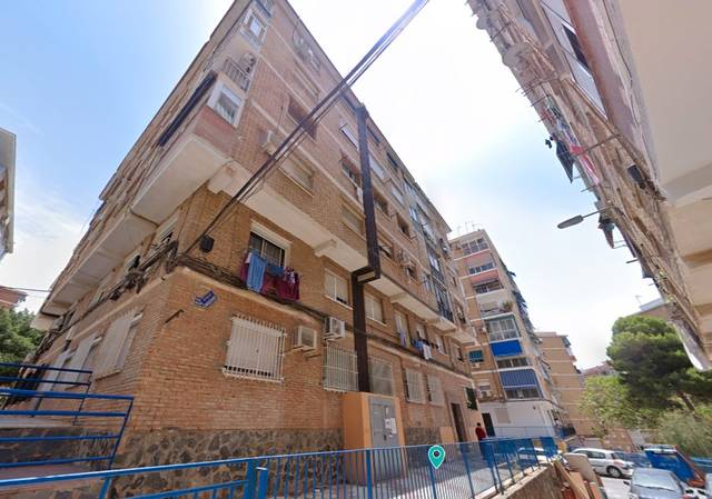 Piso en Venta en Pasaje Mirageraneos en Parque Victoria Eugenia