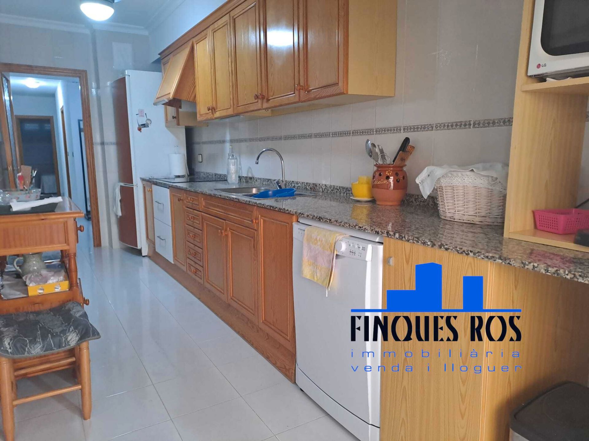 Kitchen of Flat for sale in Vinaròs  with Air Conditioner, Terrace and Furnished