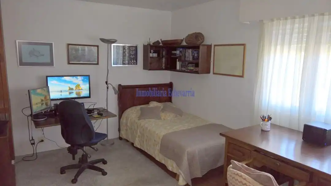 Habitación de Casa o chalet en venta en Getxo  con Calefacción, Jardín privado y Terraza