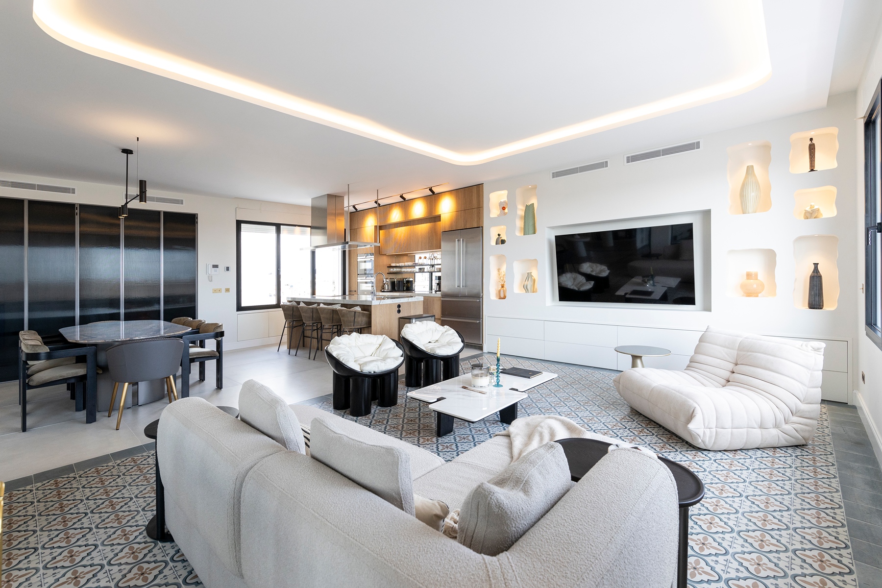 Sala d'estar de Apartament en venda en  Madrid Capital amb Aire condicionat, Terrassa i Traster