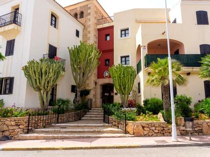 Vista exterior de Apartament en venda en Cuevas del Almanzora amb Aire condicionat, Terrassa i Moblat