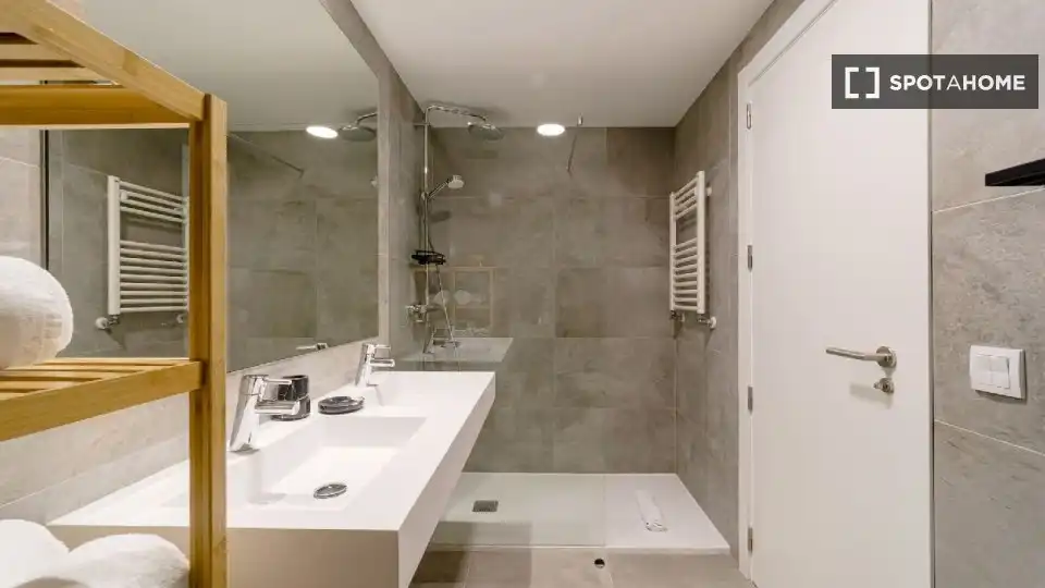 Room in Valdebebas - Valdefuentes