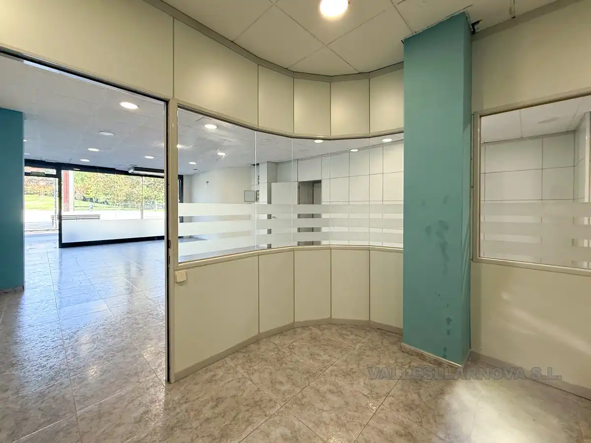 Commercial properties for rent in Mollet del Vallès  with Air Conditioner and Heating