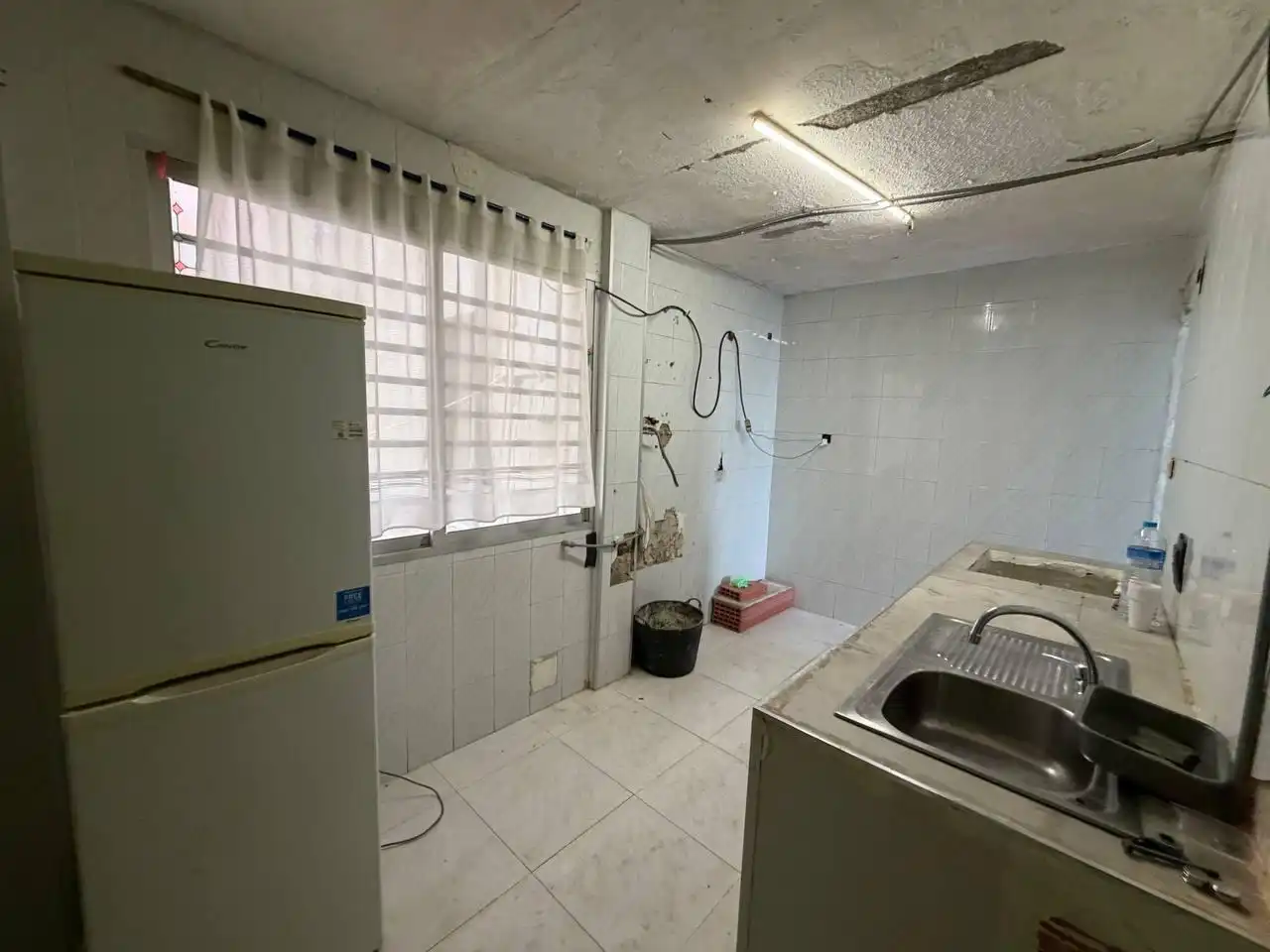 Cocina de Apartamento en venta en Alicante / Alacant con Alarma