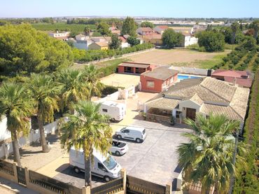 Maison rustique avec piscine à vendre à Almoradí