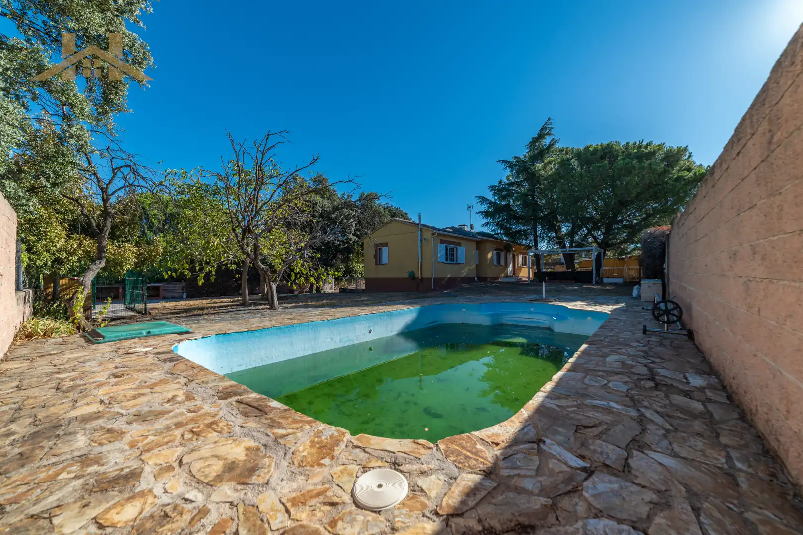 Xalet amb piscina en venda a Calle Castillo de Butrón 3, imagen 4