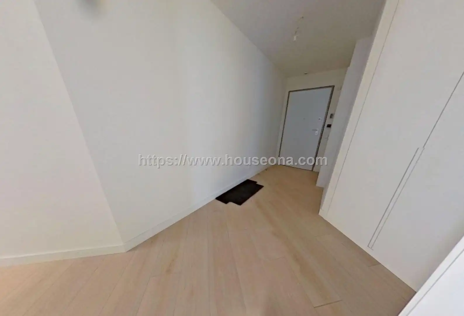 Piso de alquiler en Bilbao  con Terraza, Trastero y Balcón