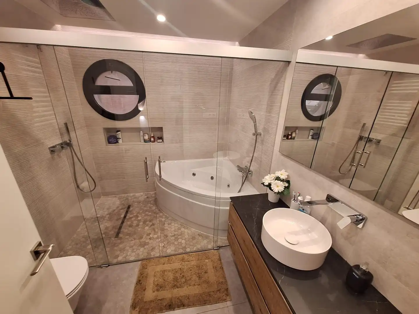 Detached homes for sale in Eixample - Can Bogunyà