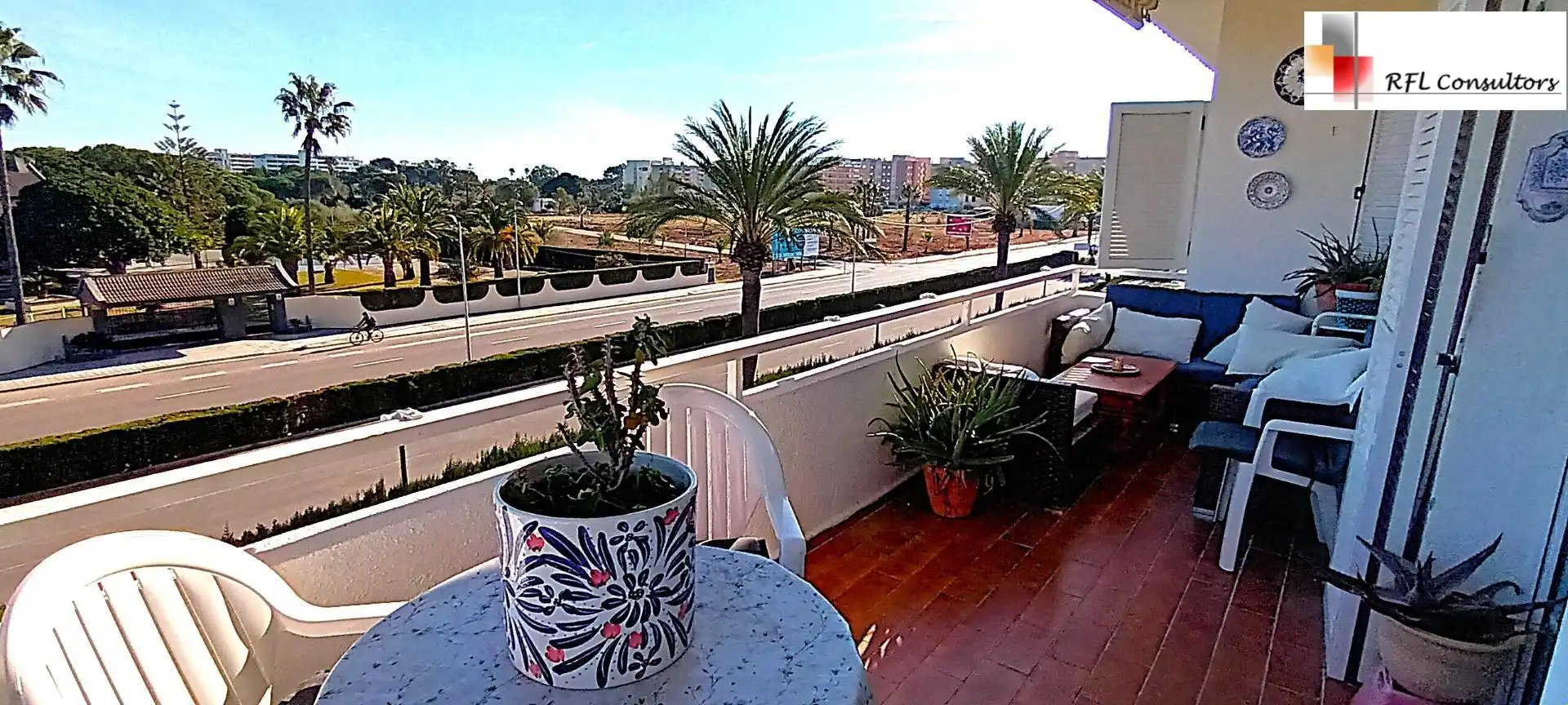 Terrasse von Wohnungen zum Verkauf in Torreblanca mit Klimaanlage, Terrasse und Abstellraum