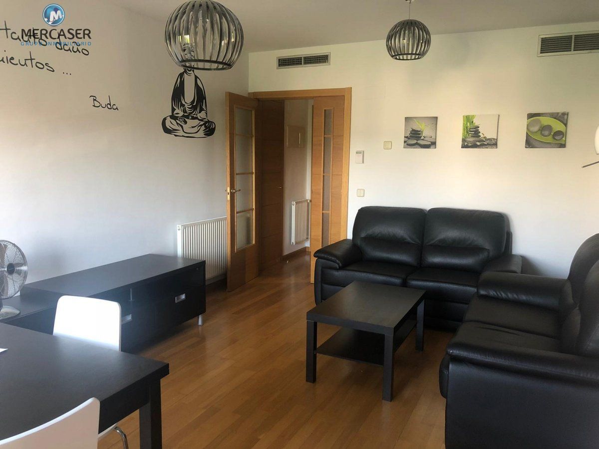 Living room of Flat to rent in Alcalá de Henares  with Heating and Storage room