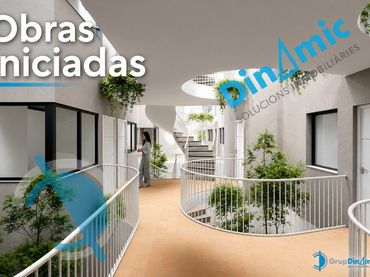 Baixos d'obra nova amb balcó en venda a Carrer de la Font 42I