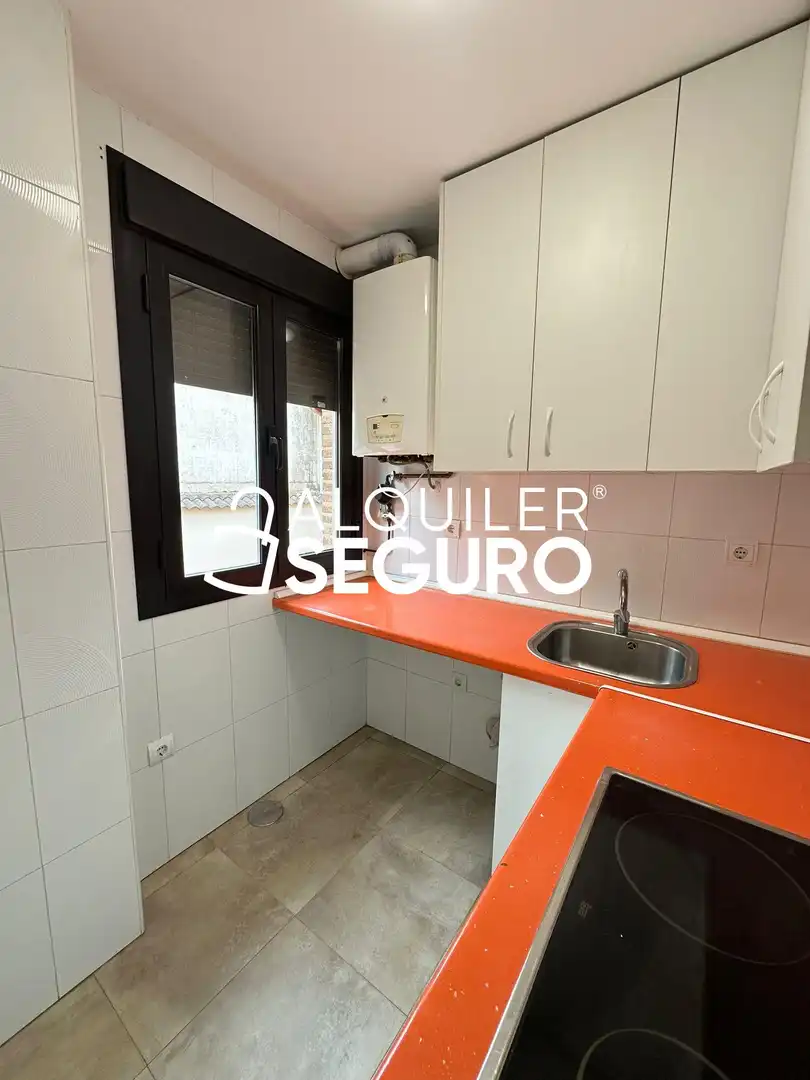 Küche von Wohnung zur Miete in Griñón mit Heizung