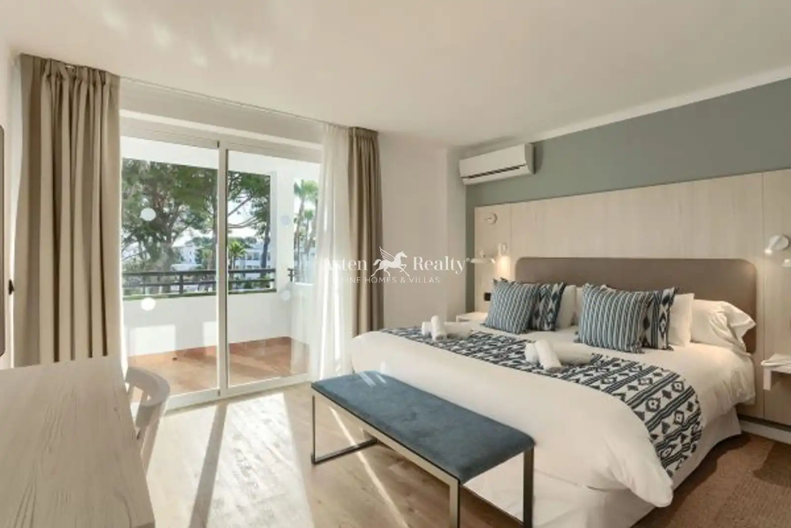 Bedroom of Apartments for sale in Felanitx  with Terrace, Swimming Pool and Furnished