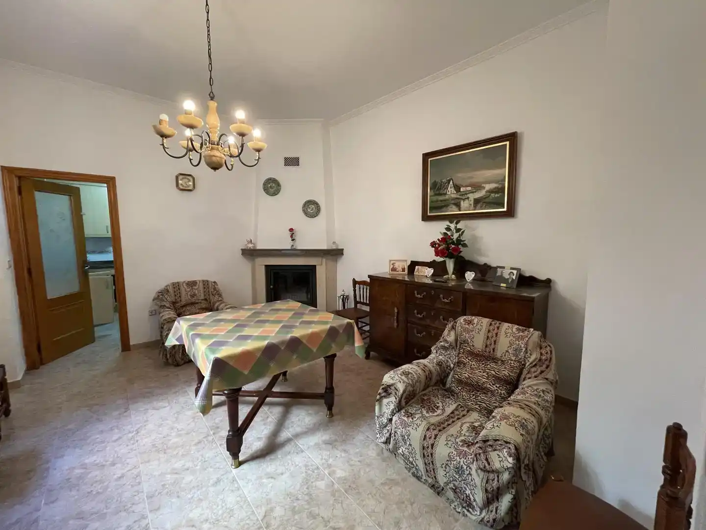 Sala d'estar de Casa adosada en venda en La Vall de Gallinera amb Balcó