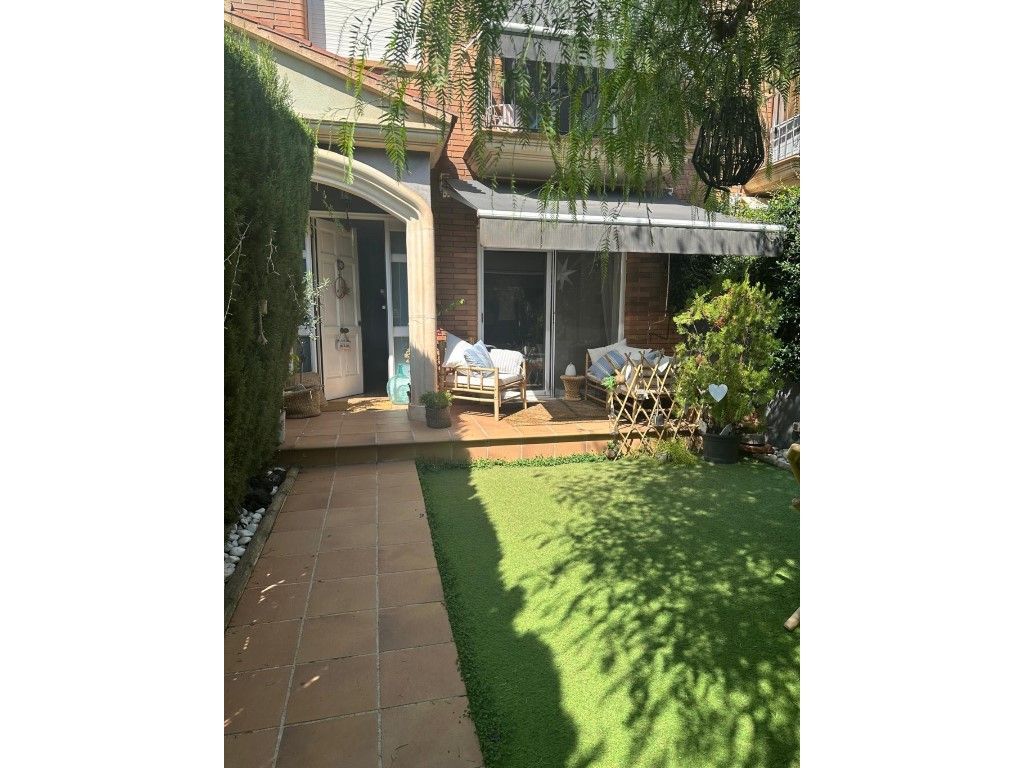 Jardí de Casa o xalet en venda en Vilassar de Mar