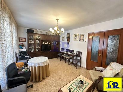 Sala d'estar de Pis en venda en Cuenca Capital amb Calefacció