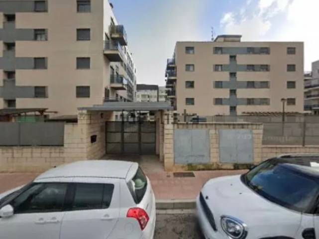 Garaje en Alquiler en Carrer del Doctor Vicente Altava, 30 en Pau Lledó