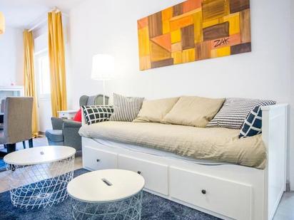 Living room of Flat for sale in L'Hospitalet de Llobregat  with Air Conditioner and Balcony