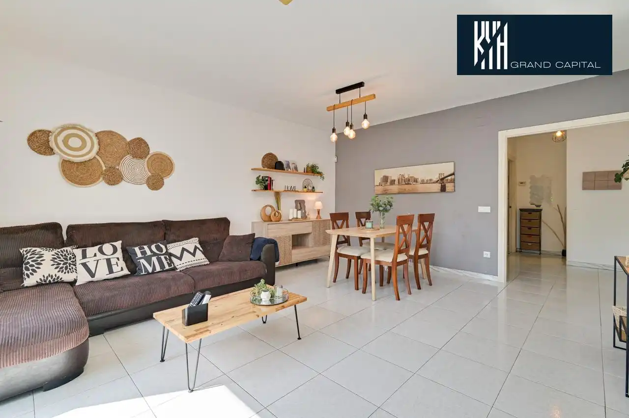 Maison mitoyenne avec terrasse à vendre à Plaça Mestre Mas i Ros, imagen 16