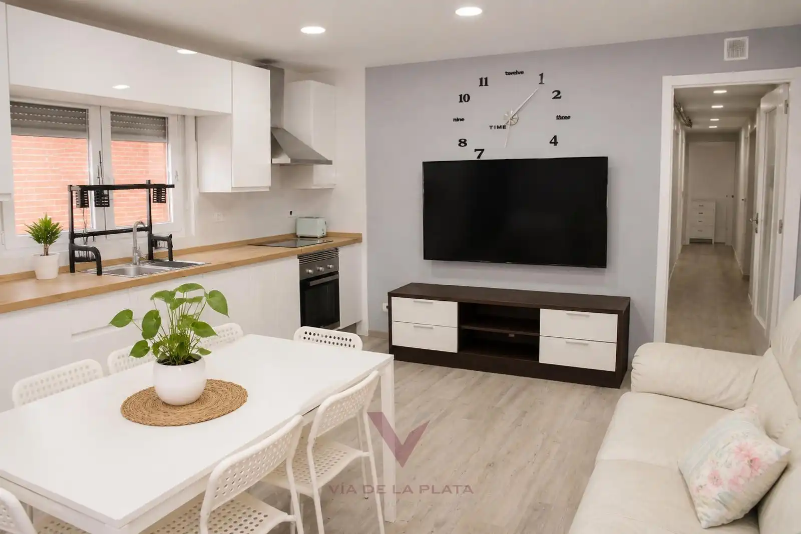 Living room of Flat for sale in Cabrerizos  with Heating, Furnished and Oven