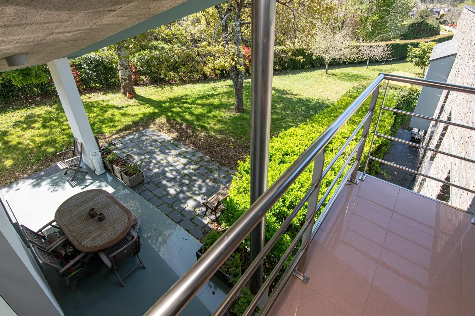 Terraza de Casa o chalet en venta en Bergondo con Calefacción, Jardín privado y Trastero