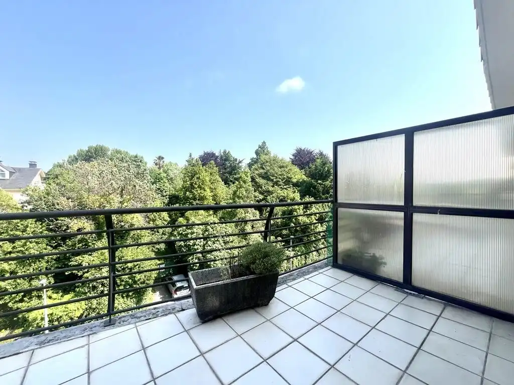 Wohnung zur Miete in Pinu Bidea, Aiete
