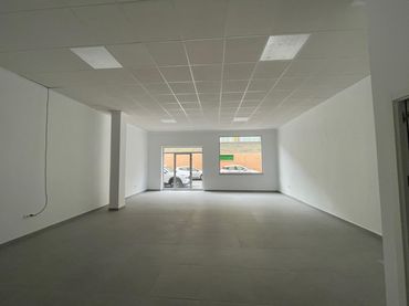 Business premises to rent in Calle Rosales 11