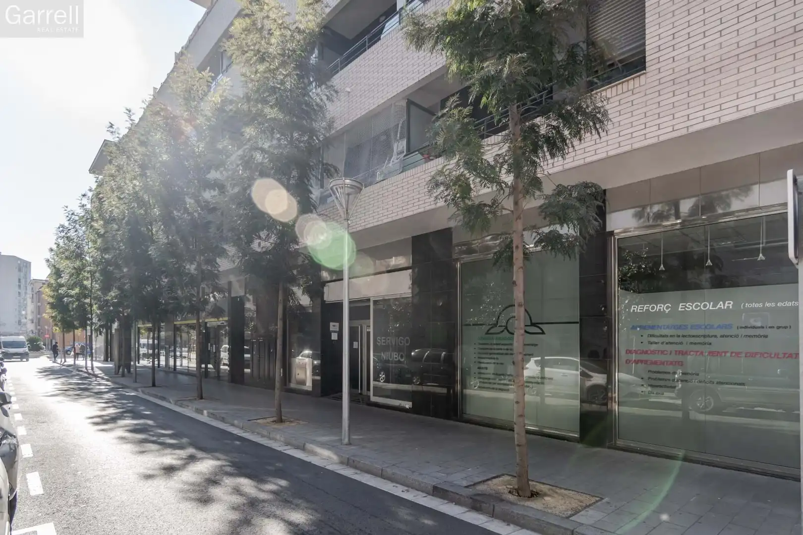 Local comercial de lloguer a AV SANT ANTONI MARIA CLARET  Es: Pl: Pt:
 MARTORELL (BARCELONA), imagen 2